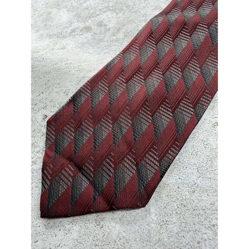 Joseph & Feiss Tie Mens One Size Red 100% Silk Pointed Geometric Jacquard